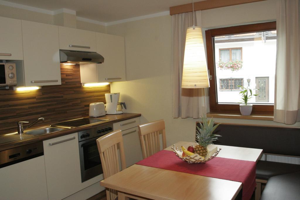 Edelweiss Apartments Schladming Rum bild